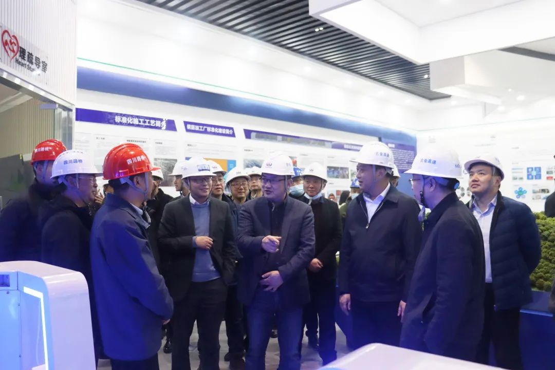 蜀道集團總經(jīng)理助理，蜀道高速集團黨委書記、董事長陳光軍赴古金高速ZCB1-3項目開展工作調(diào)研